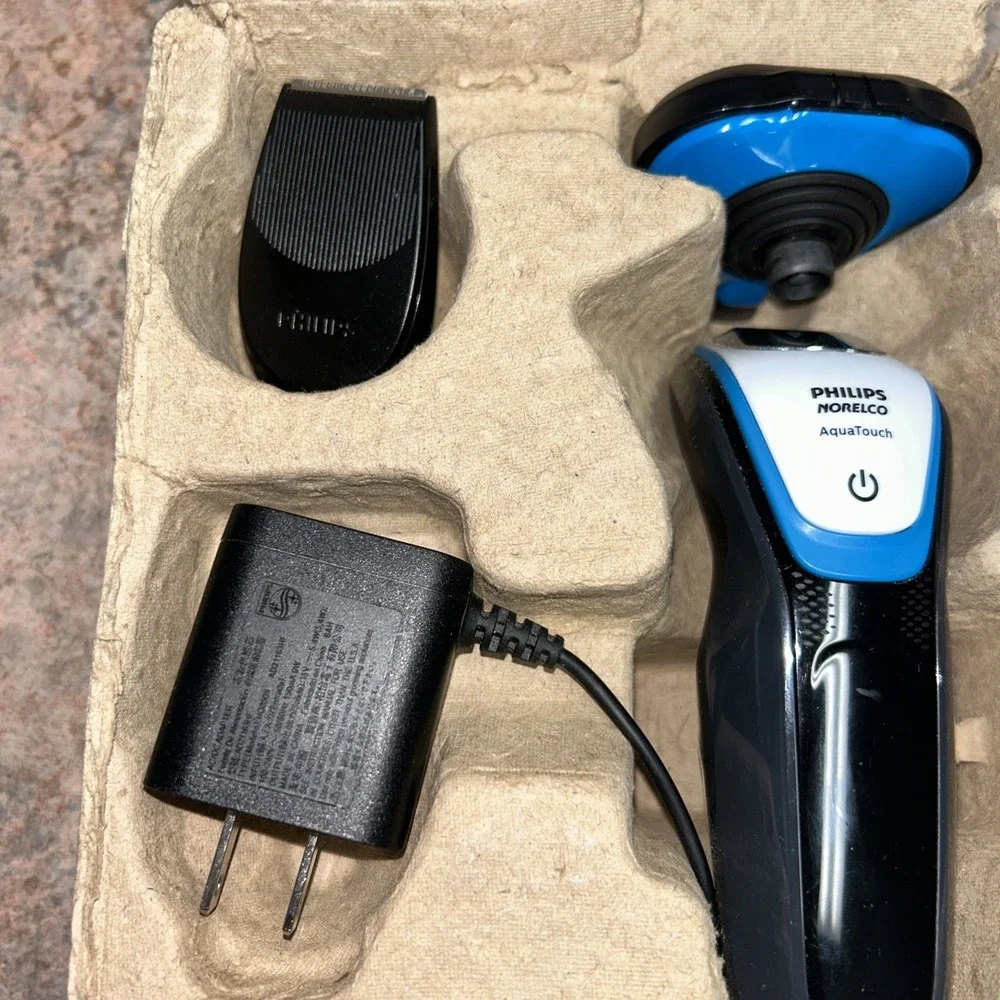 Shaver series 5000 Wet‎ and dry electric shaver S5400/06 Discontinued Tested
